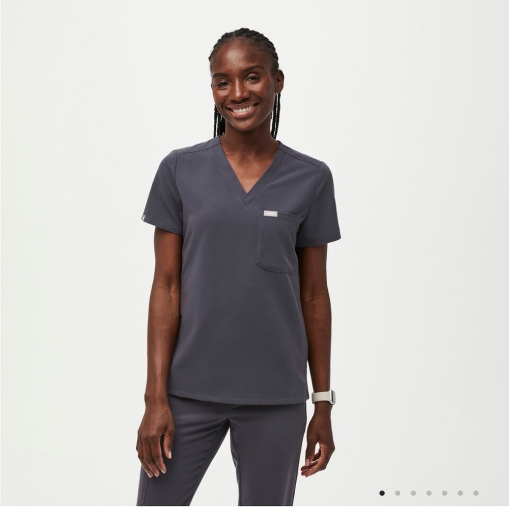Figs Charcoal Scrub Top